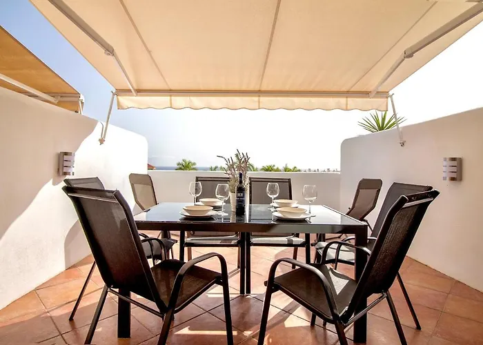 Апартаменти Espacios Blanco Adeje Paradise