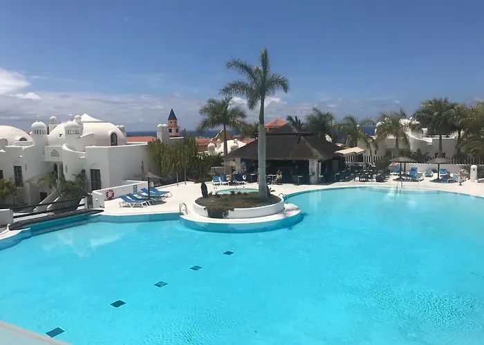 Апартаменти Espacios Blanco Adeje Paradise