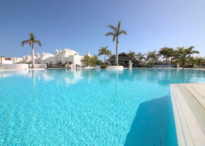 Espacios Blanco Adeje Paradise Апартаменти