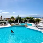 Espacios Blanco Adeje Paradise Апартаменти Адехе