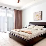 Espacios Blanco Adeje Paradise Адехе