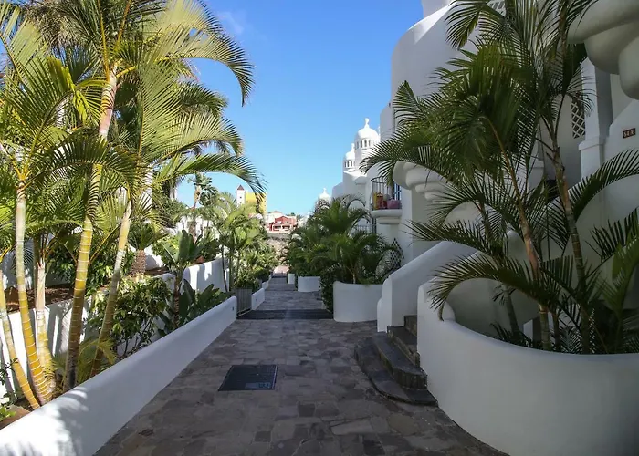 Espacios Blanco Adeje Paradise